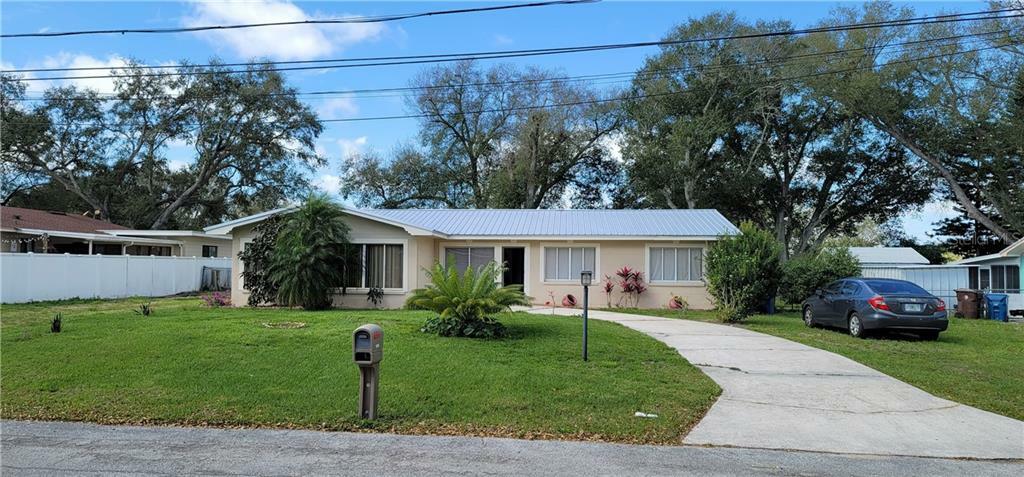 Property Photo:  1906 S 8th Street  FL 33844 