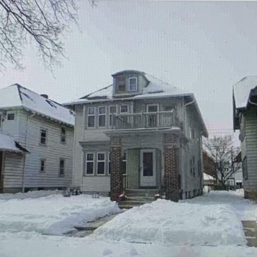 Property Photo:  3319 N Cramer St 3321  WI 53211 