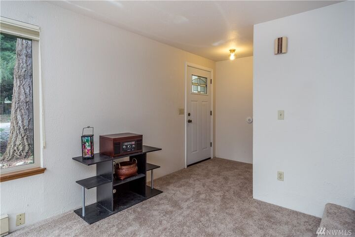 Property Photo:  70 Eagle View Lane  WA 98365 