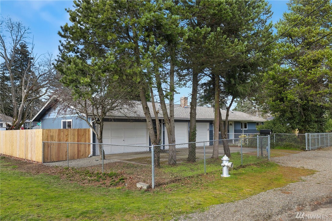 Property Photo:  5120 S Wapato St  WA 98409 