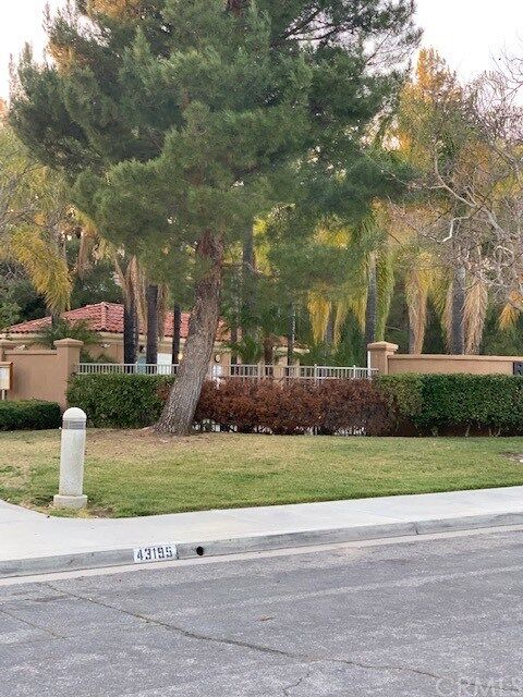 Property Photo: 43345 Corte Almeria CA 92592