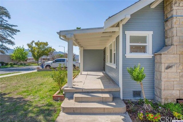 Property Photo:  659 W Wilson Avenue  CA 91203 