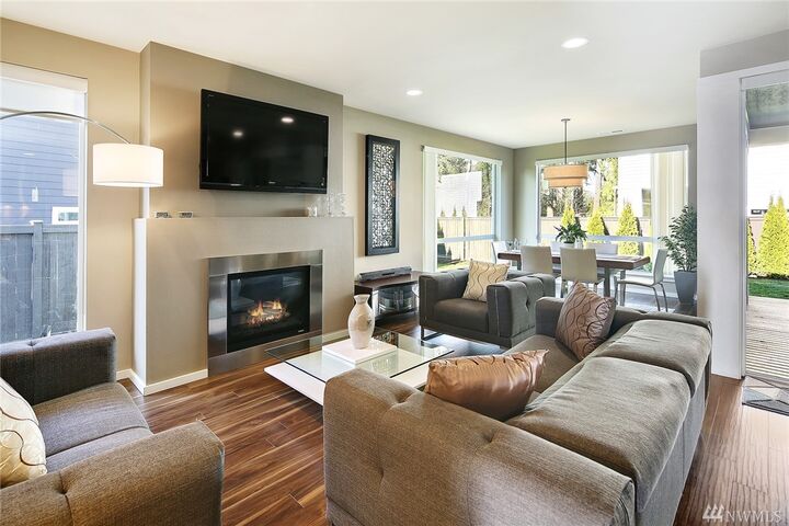 Property Photo: 3720 NE 24th St WA 98056