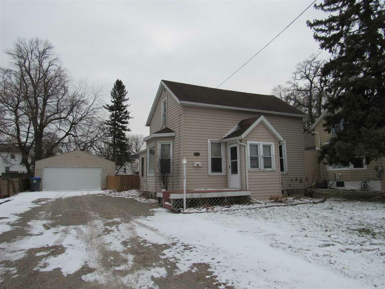 Property Photo:  112 Abby Avenue  WI 54956 