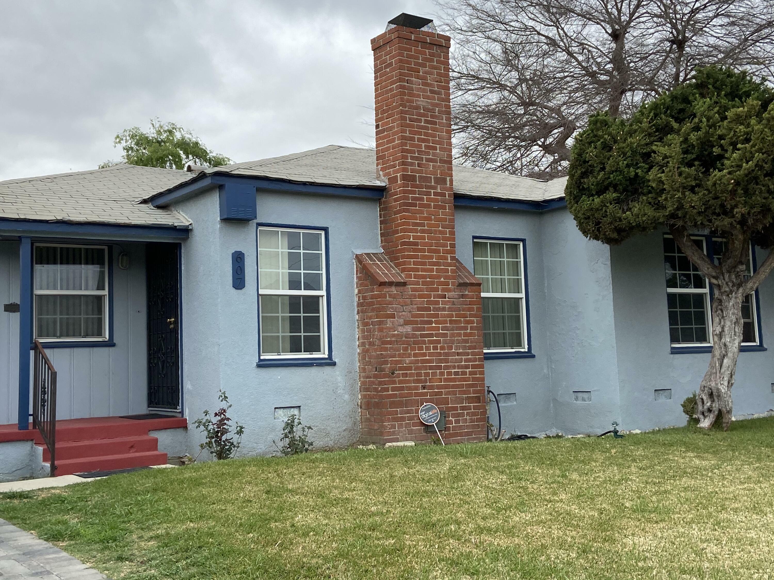 Property Photo:  607 N Sloan Avenue  CA 90221 