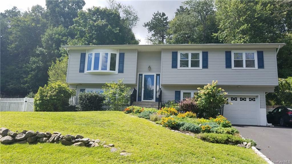 Property Photo: 14 S Lilburn Drive NY 10923