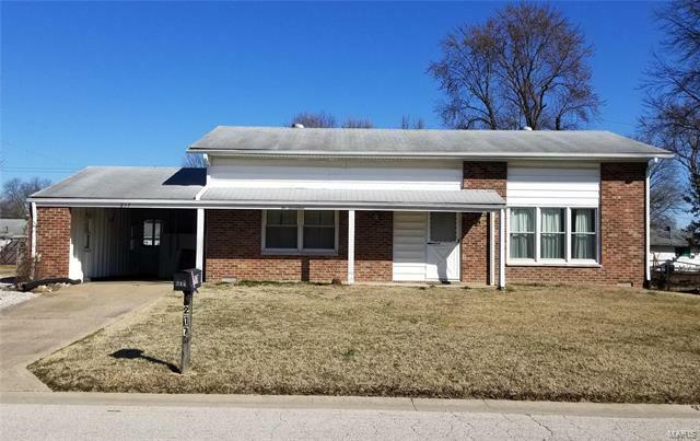 Property Photo: 217 Elvira Drive IL 62208