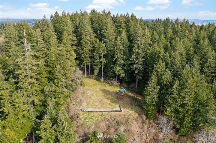 Property Photo:  415  Foxfire Road  WA 98333 