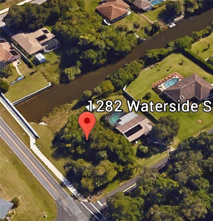 Property Photo:  1282 Waterside Street  FL 33952 
