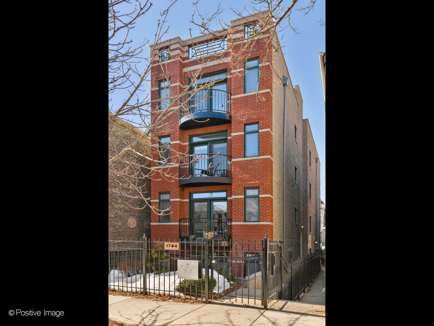 Property Photo: 1704 S Morgan Street 2 IL 60608