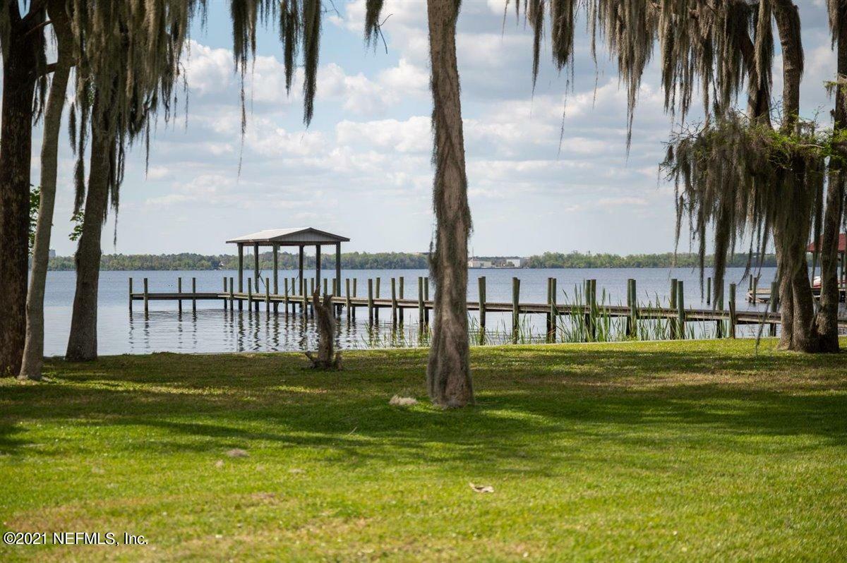 Property Photo:  107 Cow Creek Court  FL 32131 