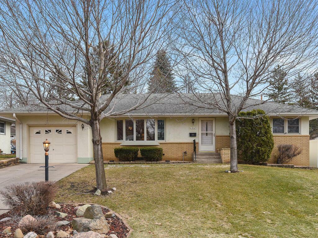 Property Photo: 1312 Ottawa Avenue MN 55118