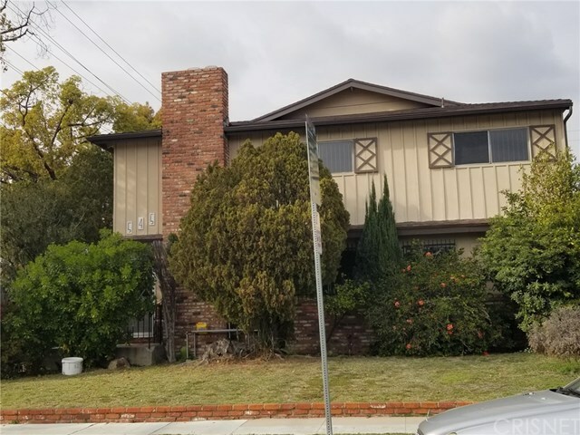 Property Photo:  545 W Lexington Drive 1  CA 91203 