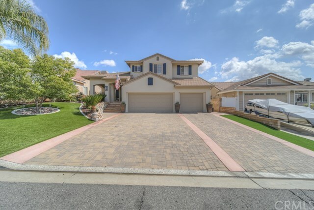 Property Photo:  30186 Channel Way Drive  CA 92587 