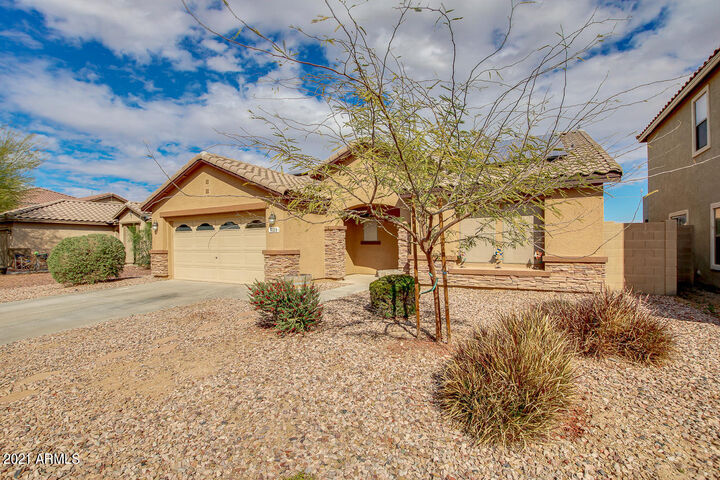 Property Photo: 6129 S 255th Drive AZ 85326