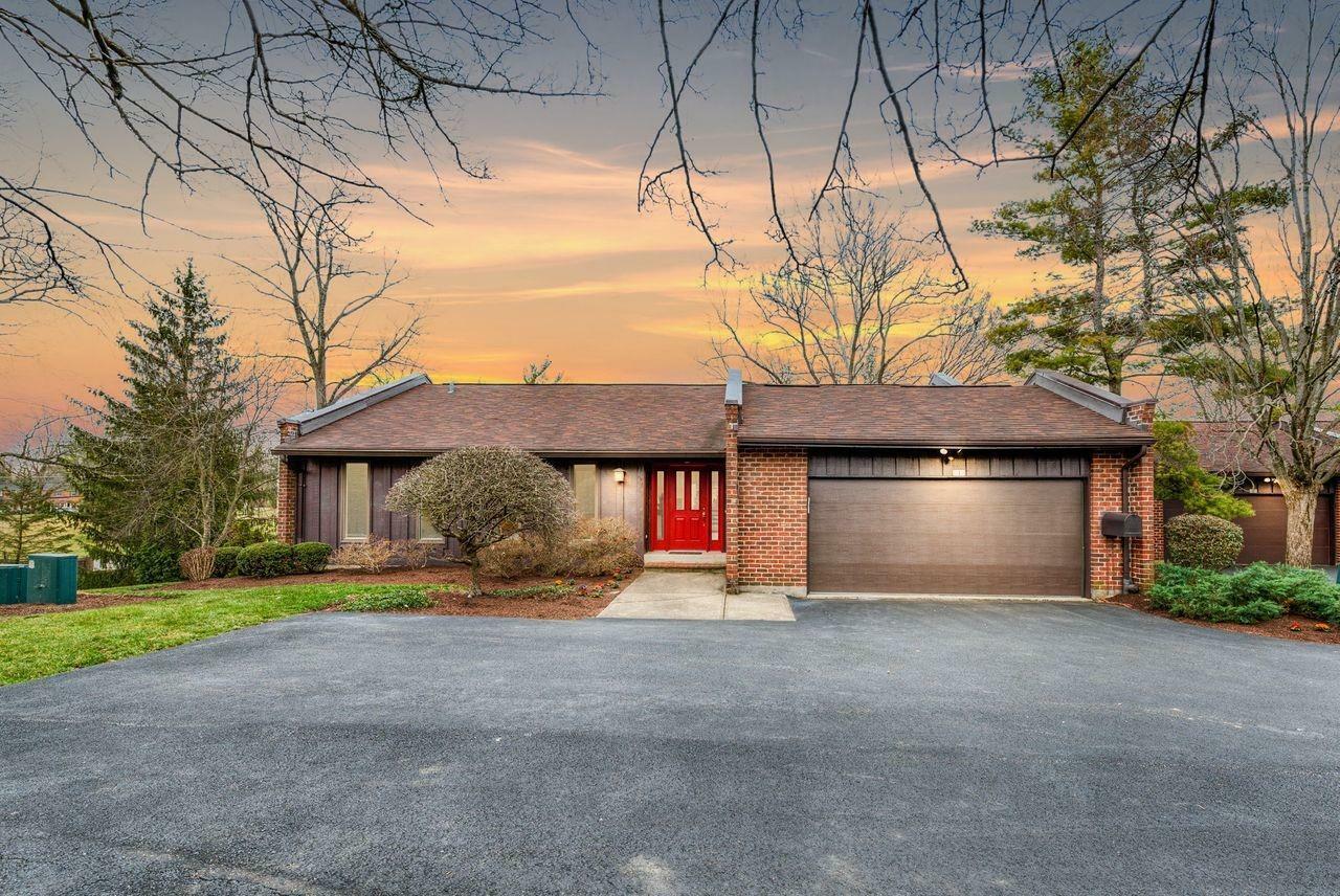Property Photo: 1 Brandywine Dr OH 45246