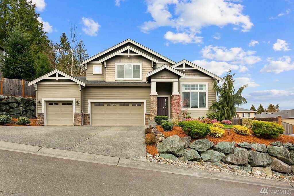 Property Photo:  5408 NE 197th Place  WA 98155 