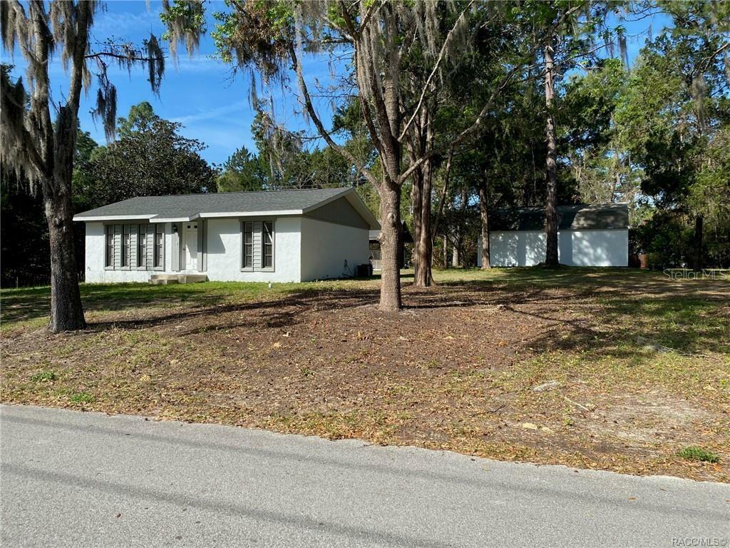 Property Photo:  8522 SW 202nd Avenue  FL 34431 