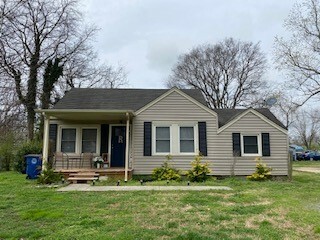 Property Photo:  902 Adams Dr  TN 37160 