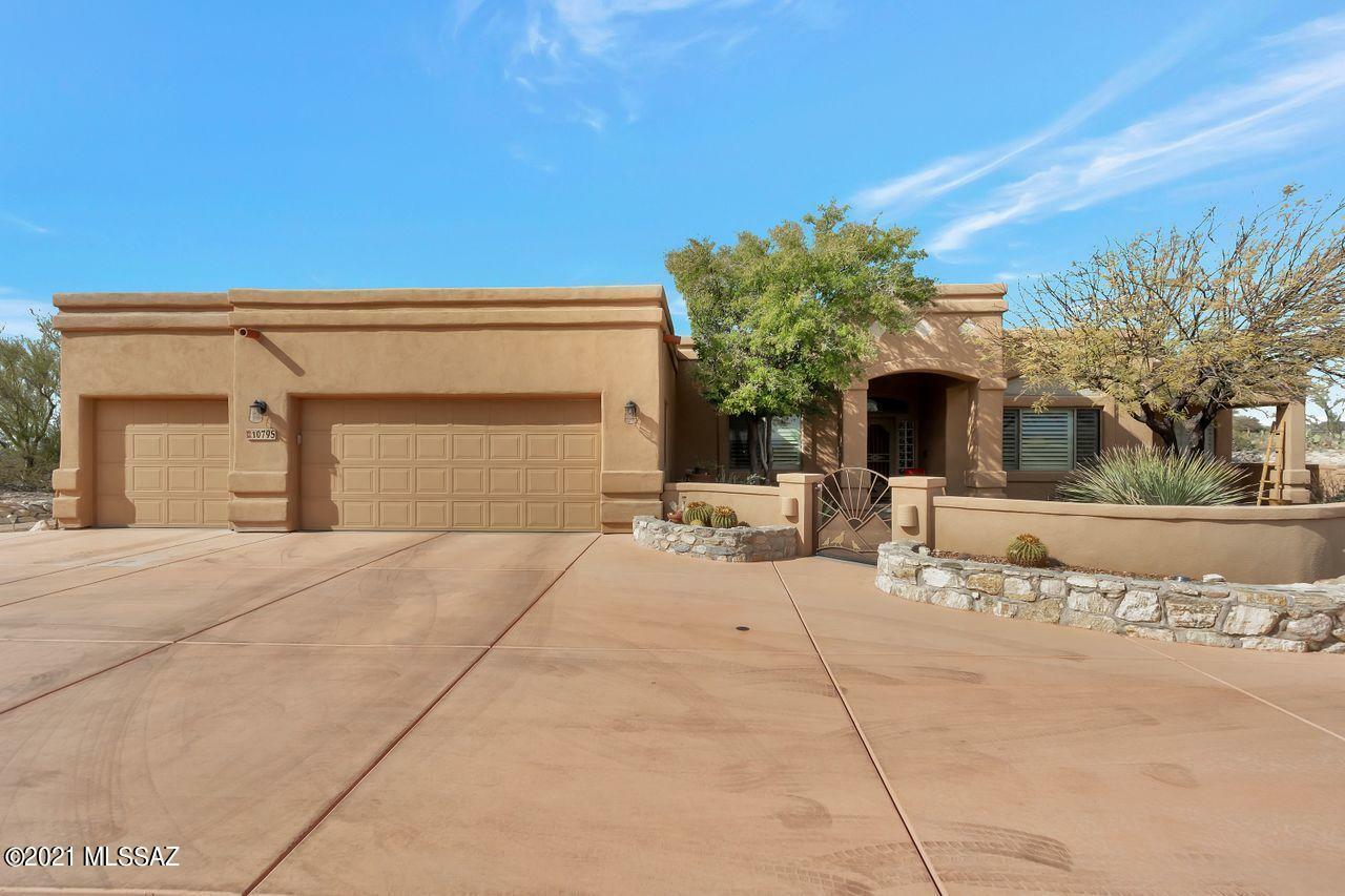 Property Photo:  10795 E Placita Merengue  AZ 85730 