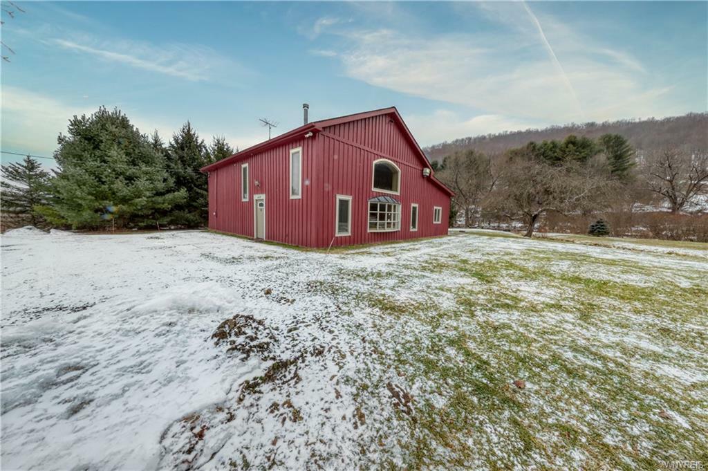 Property Photo:  6239 Mutton Hollow Road  NY 14741 