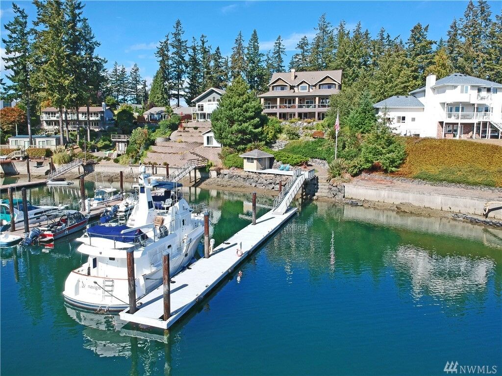 Property Photo:  283  Shorewood Court  WA 98333 