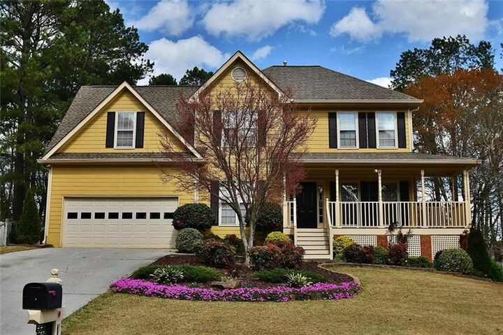 1059 Sunny Field Lane  Lawrenceville GA 30043 photo