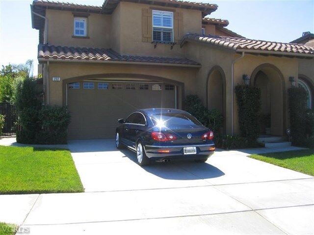 Property Photo:  232 Trellis Place  CA 93012