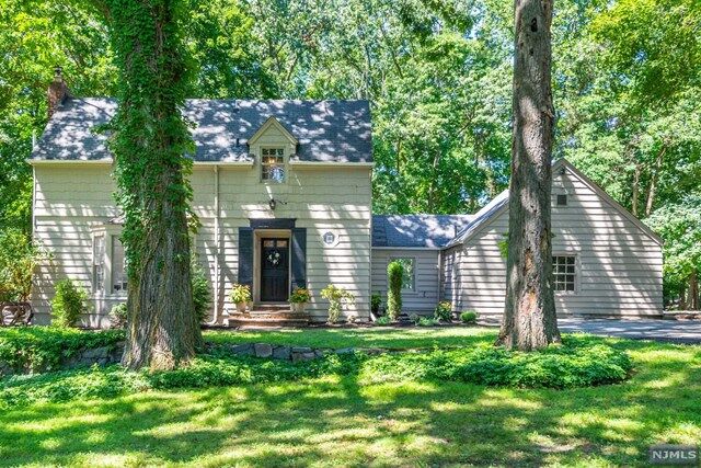 Property Photo:  58 Basswood Terrace  NJ 07470 