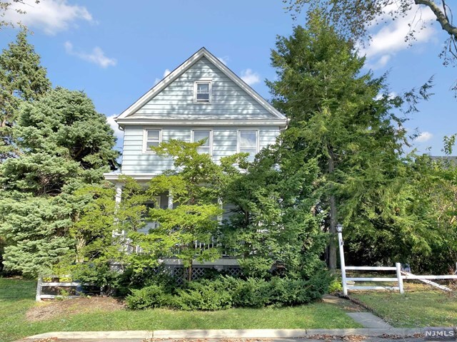 Property Photo: 488 Gardner Place NJ 07601