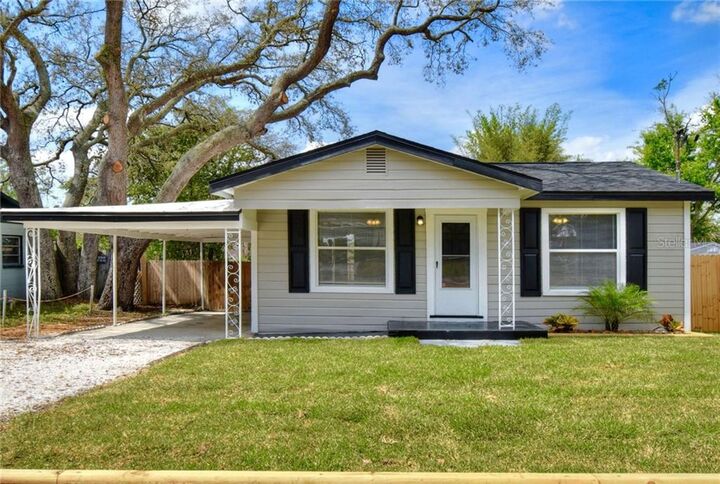 Property Photo:  10712 N Connechusett Road  FL 33617 