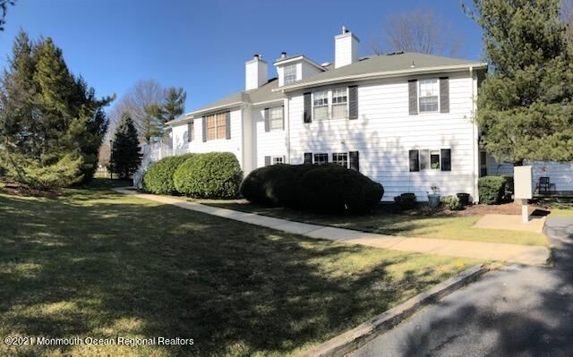 Property Photo:  104 Buckingham Circle  NJ 07748 