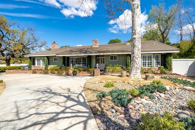 Property Photo:  1611 La Granada Drive  CA 91362 