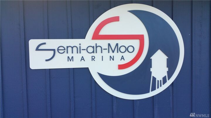 Property Photo: 9540 Semiahmoo Pkwy I-16 WA 98230