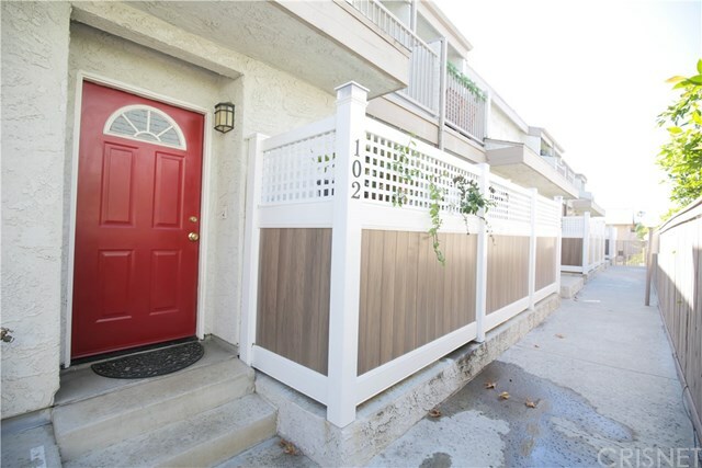 Property Photo:  19540 Sherman Way 102  CA 91335 