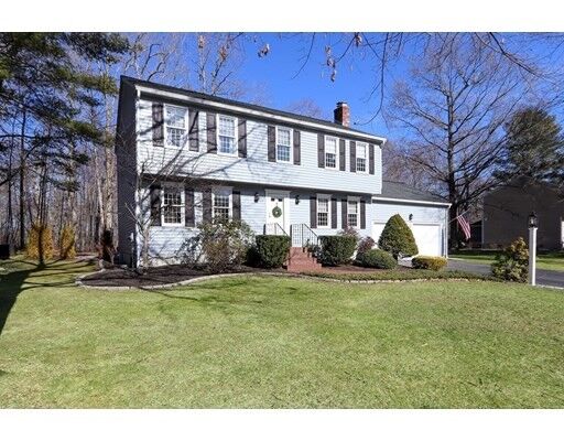 Property Photo:  19 Westcott  MA 01747 