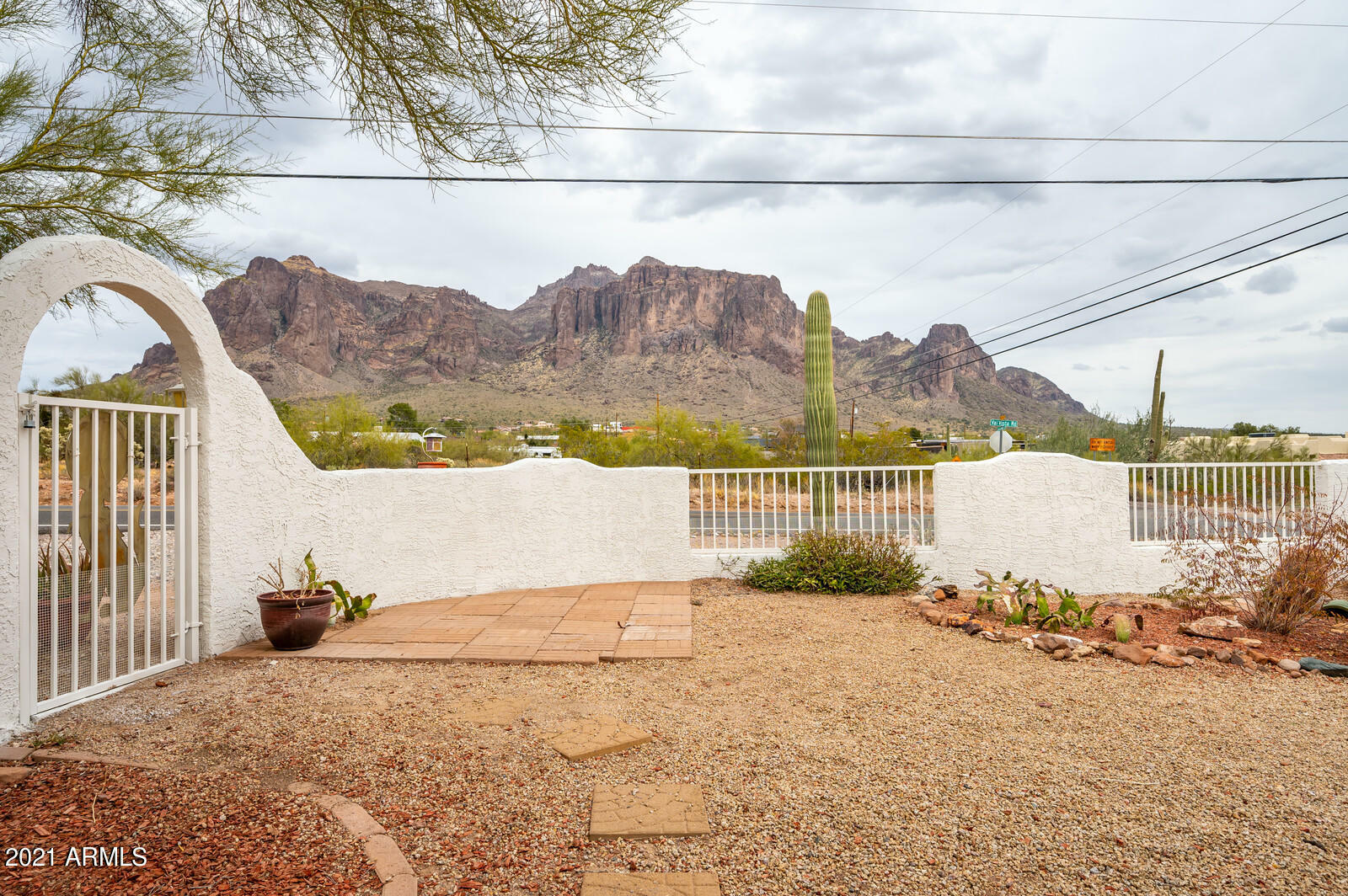 Property Photo:  2830 N Val Vista Road  AZ 85119 