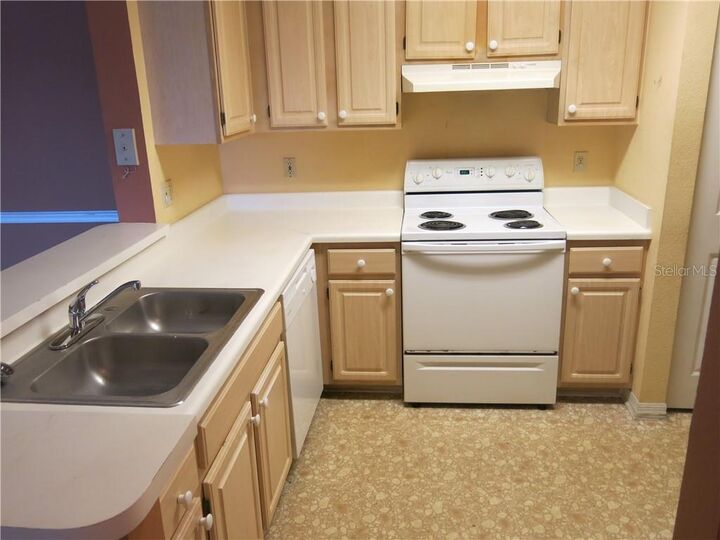 Property Photo:  1939 Summer Club Drive 307  FL 32765 