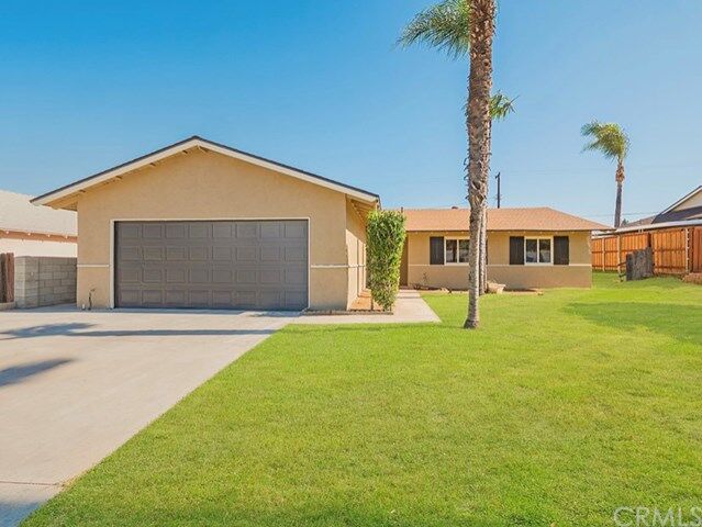 Property Photo: 11230 Bleeker Court CA 92505