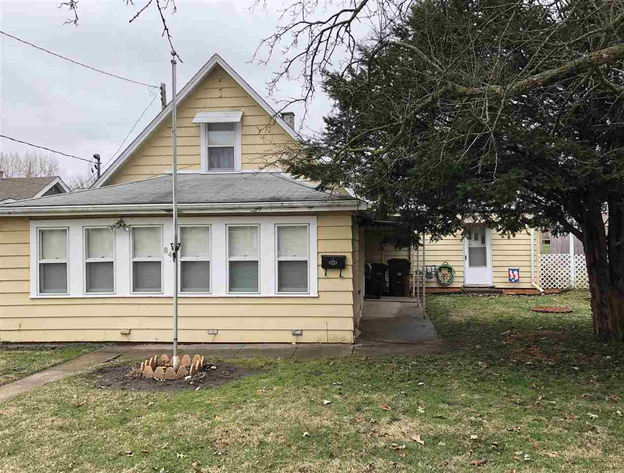 Property Photo:  849 Roscoe Avenue  IL 61080 