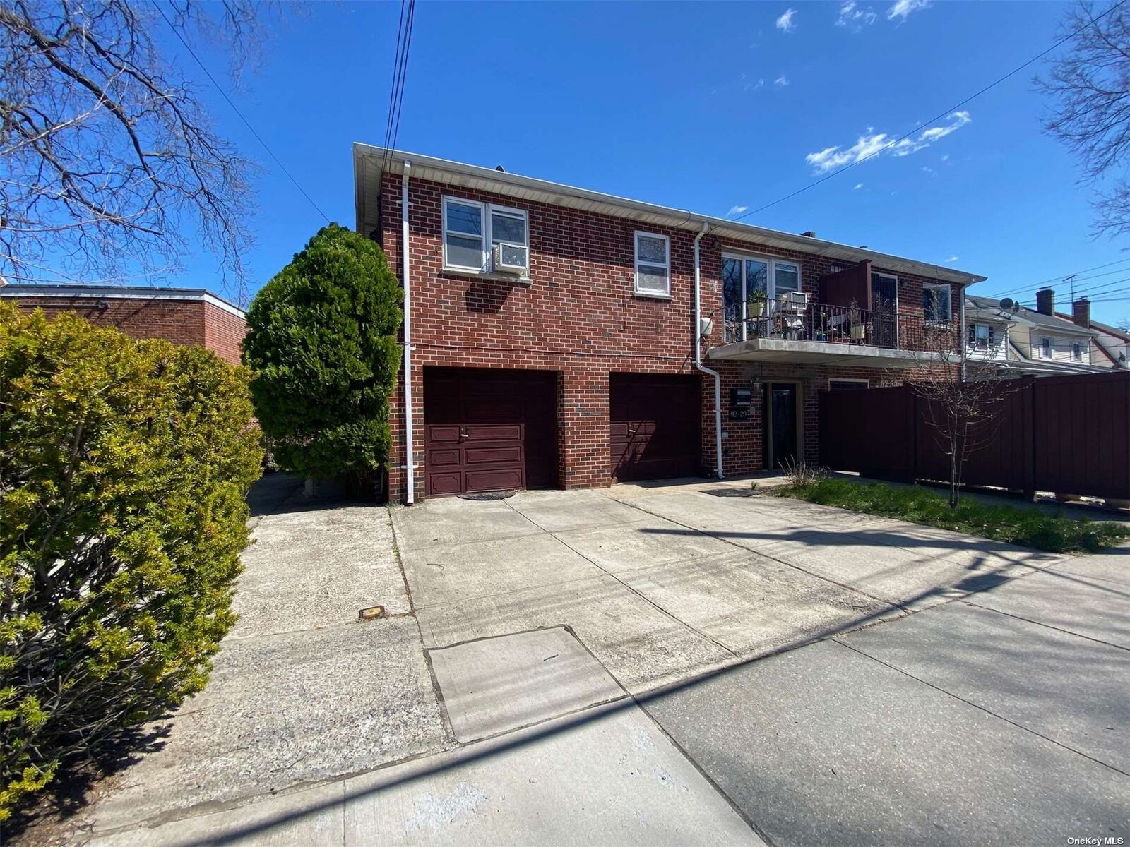 Property Photo:  92-29 240th Street  NY 11426 