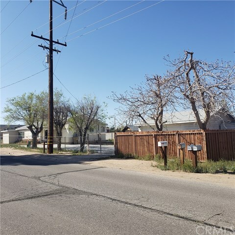 Property Photo:  16658 Lime Street  CA 92345 