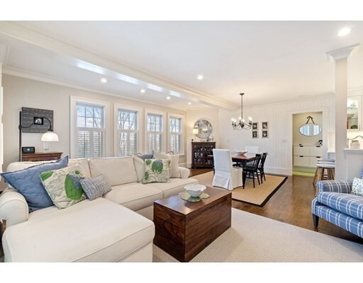 Property Photo: 6 Woods Place 1 MA 02129