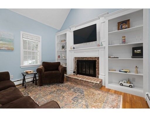 Property Photo:  31 Greengrove Ln  MA 02341 