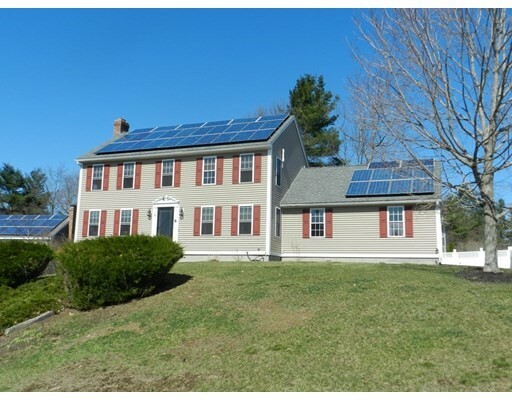 Property Photo: 6 Haven Hill Rd MA 01543
