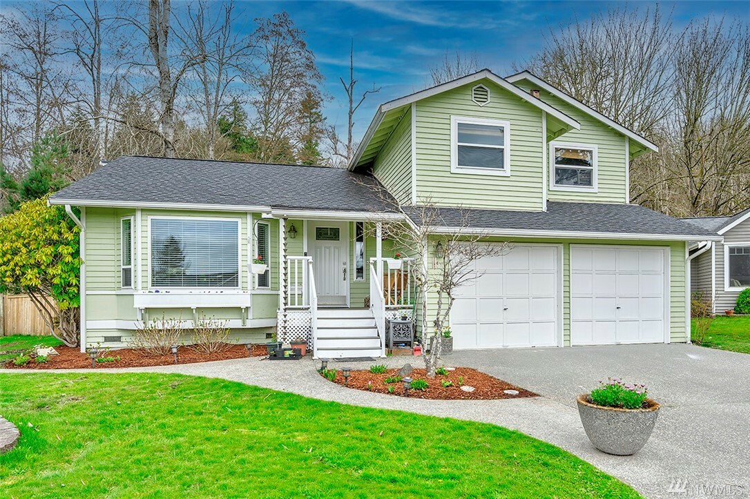 Property Photo: 1213 220th Place SW WA 98021