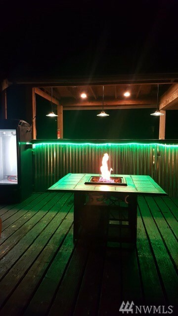 Property Photo: 5340 S 140th St WA 98168