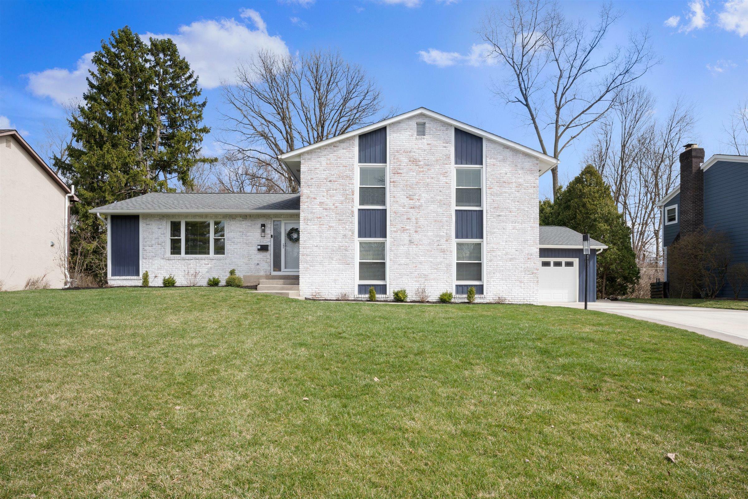 Property Photo: 4546 Crompton Drive OH 43220