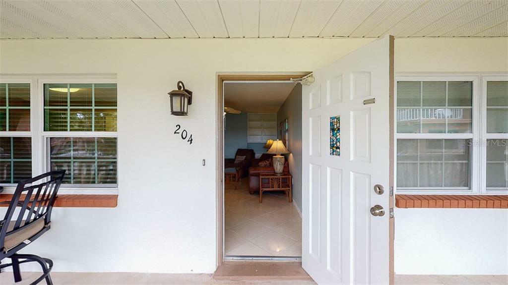 Property Photo:  650 Pinellas Point Drive S 204  FL 33705 