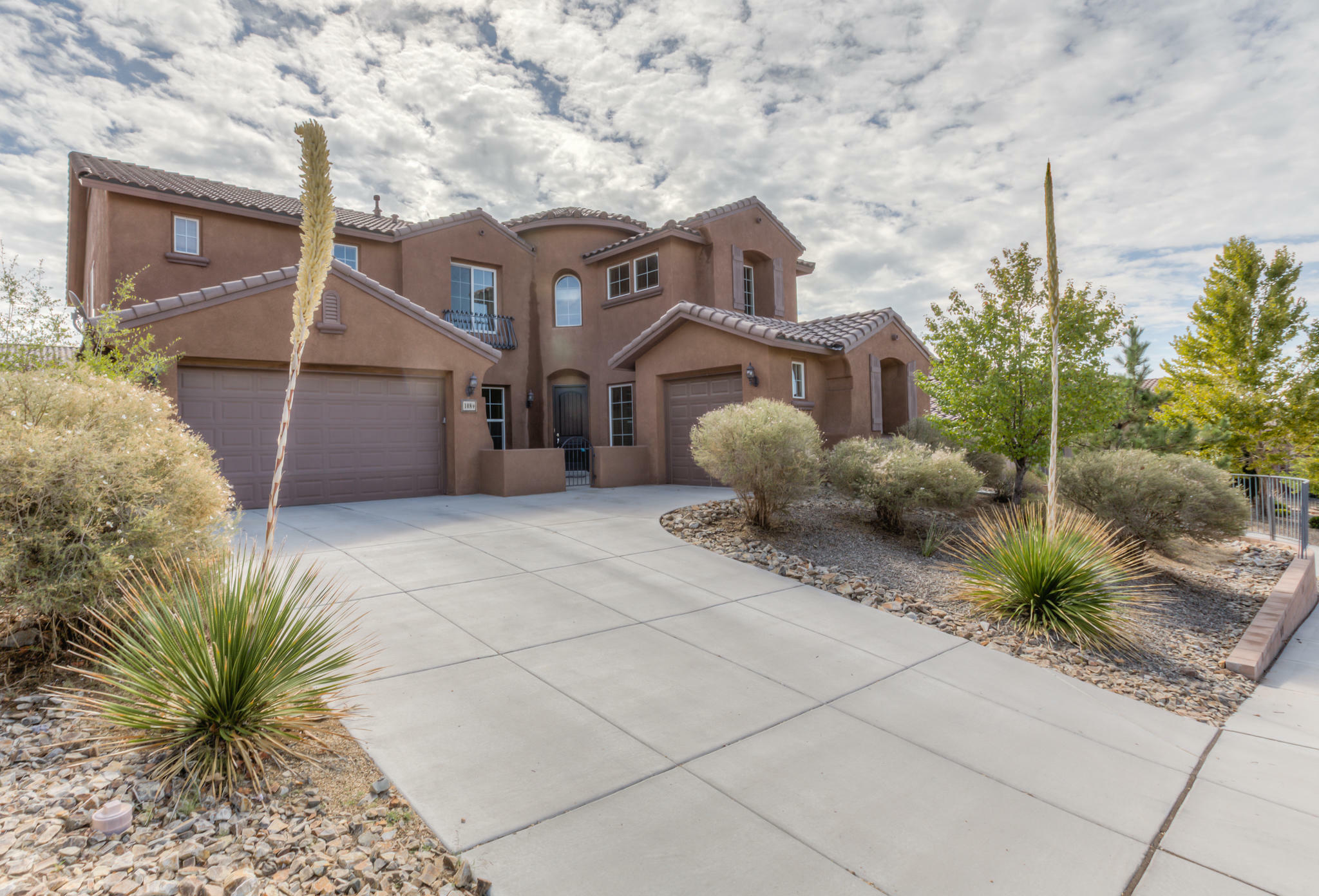 Property Photo: 108 Los Miradores Drive NE NM 87124
